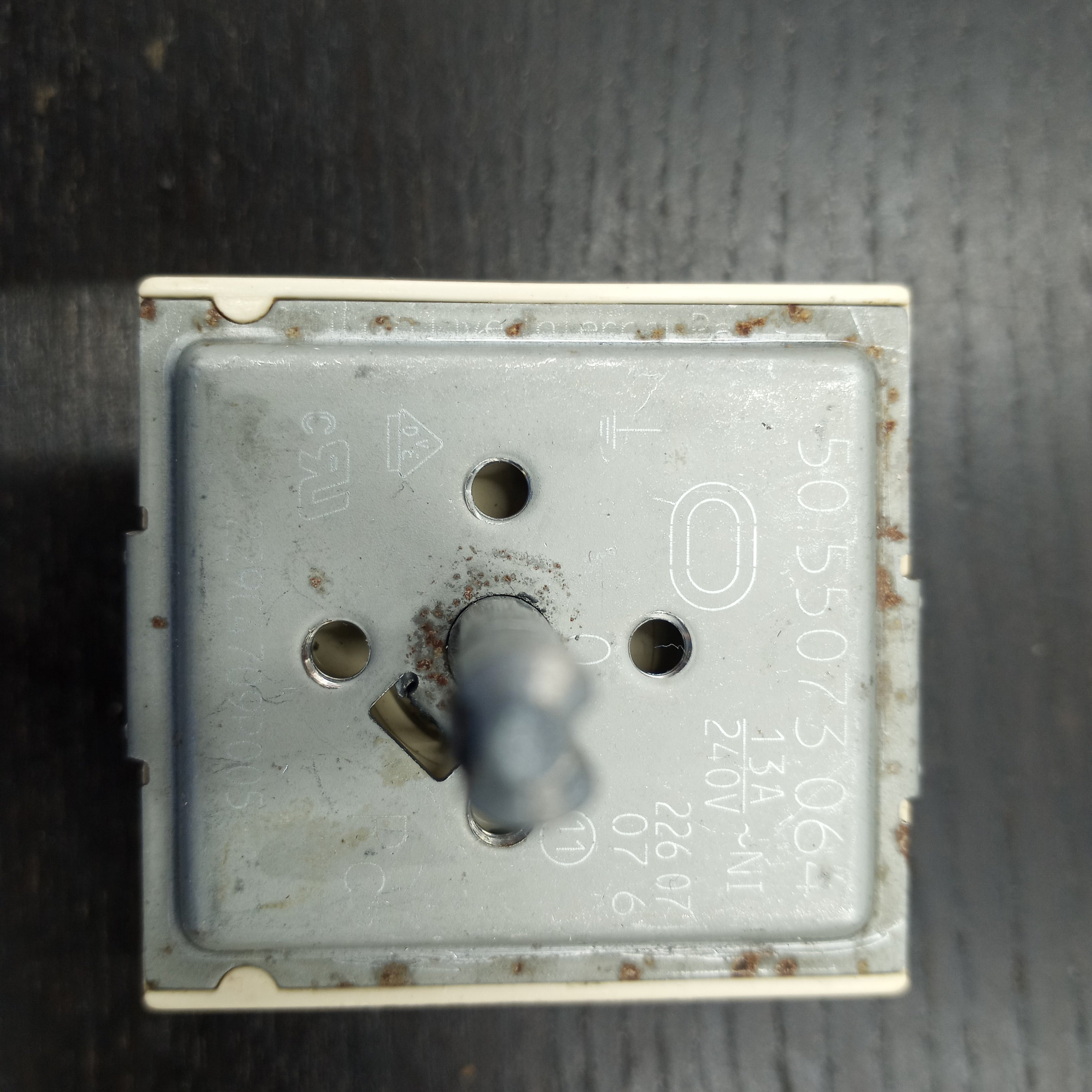 GE Range Dual Surface Element Control Switch WB24T10058 GE Range Dual Surface Element Control Switch WB24T10058